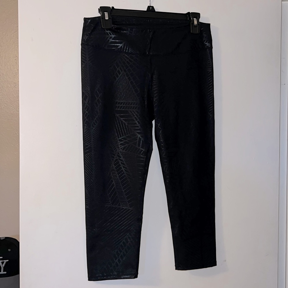 Fabletics black printed leggings